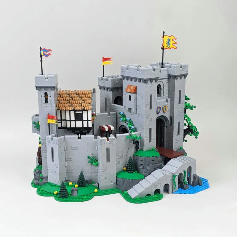 Building Blocks Creator Expert MOC Lion Knight Castle Bricks Toys Construction Set Toys - 1